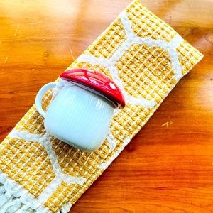 Cheerful SET Mushroom Coffee Mug Organic Cotton Modern Hive Towel Yellow Softie